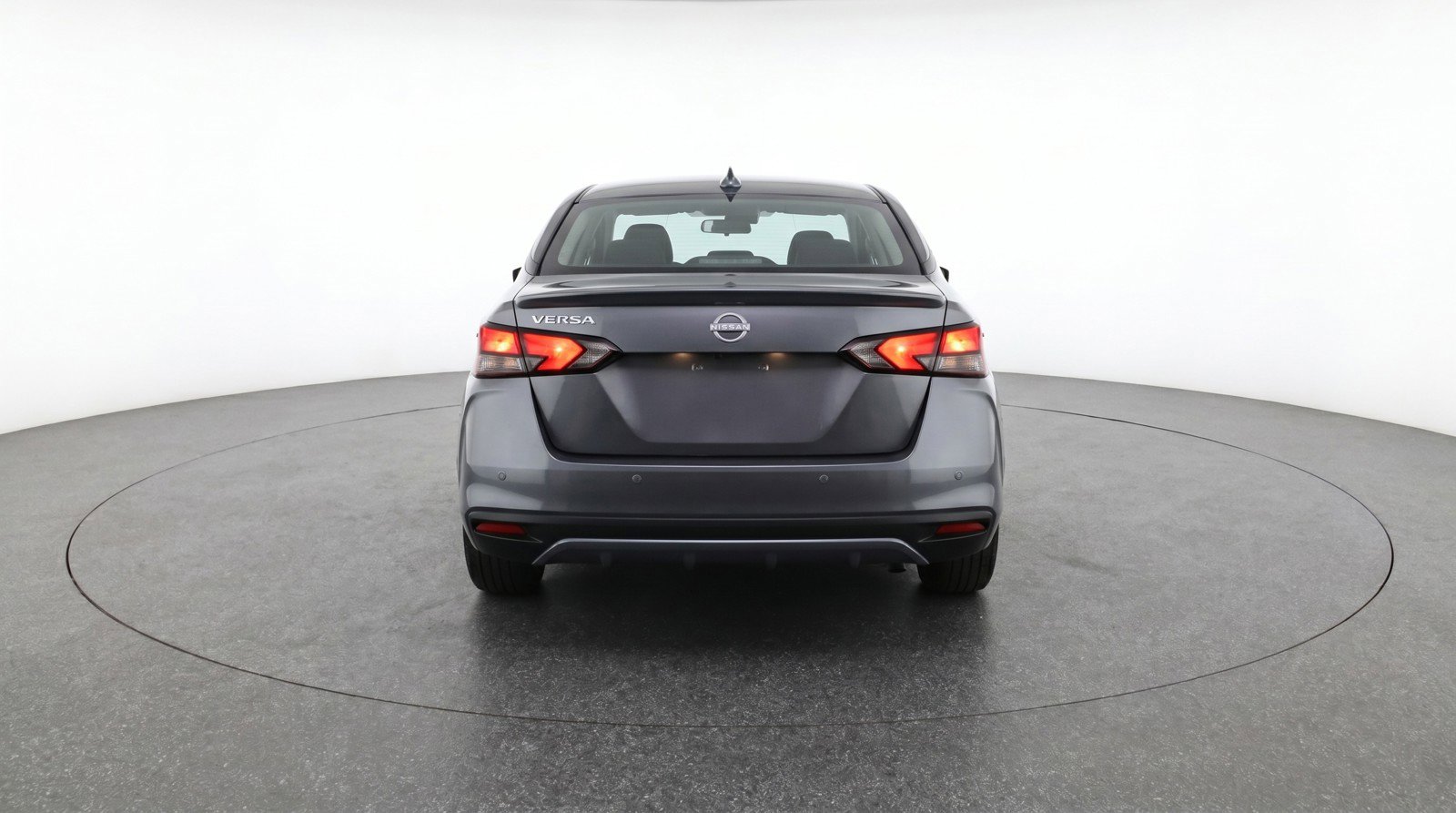 Used 2025 Nissan Versa SV FWD image 7