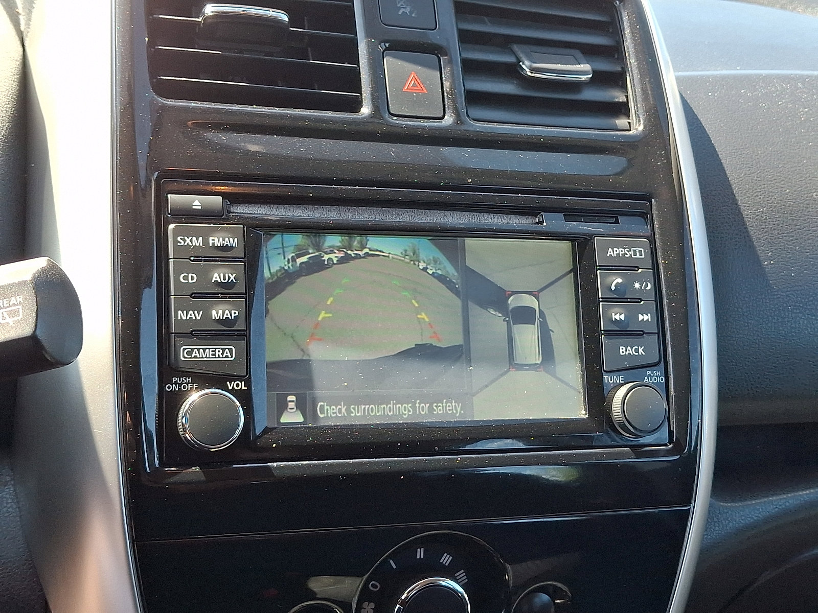 Used 2015 Nissan Versa Note SV FWD image 17