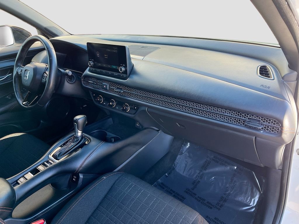 Used 2025 Honda HR-V Sport image 27