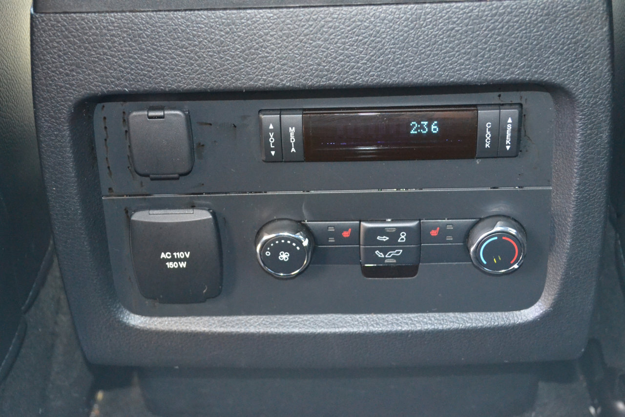 Used 2016 Ford Expedition Limited w/ Equipment Group 301A image 49