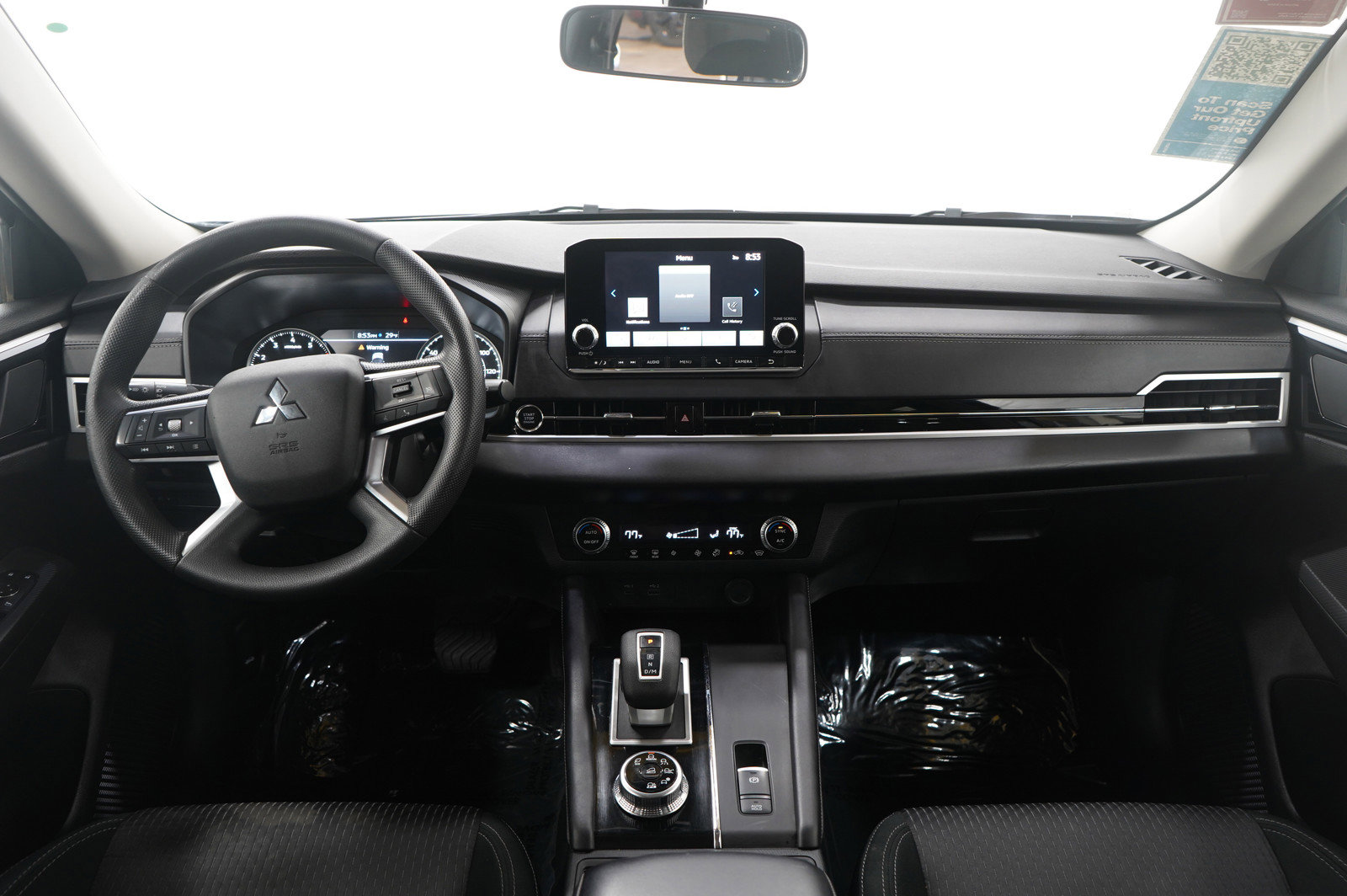Used 2024 Mitsubishi Outlander ES image 14