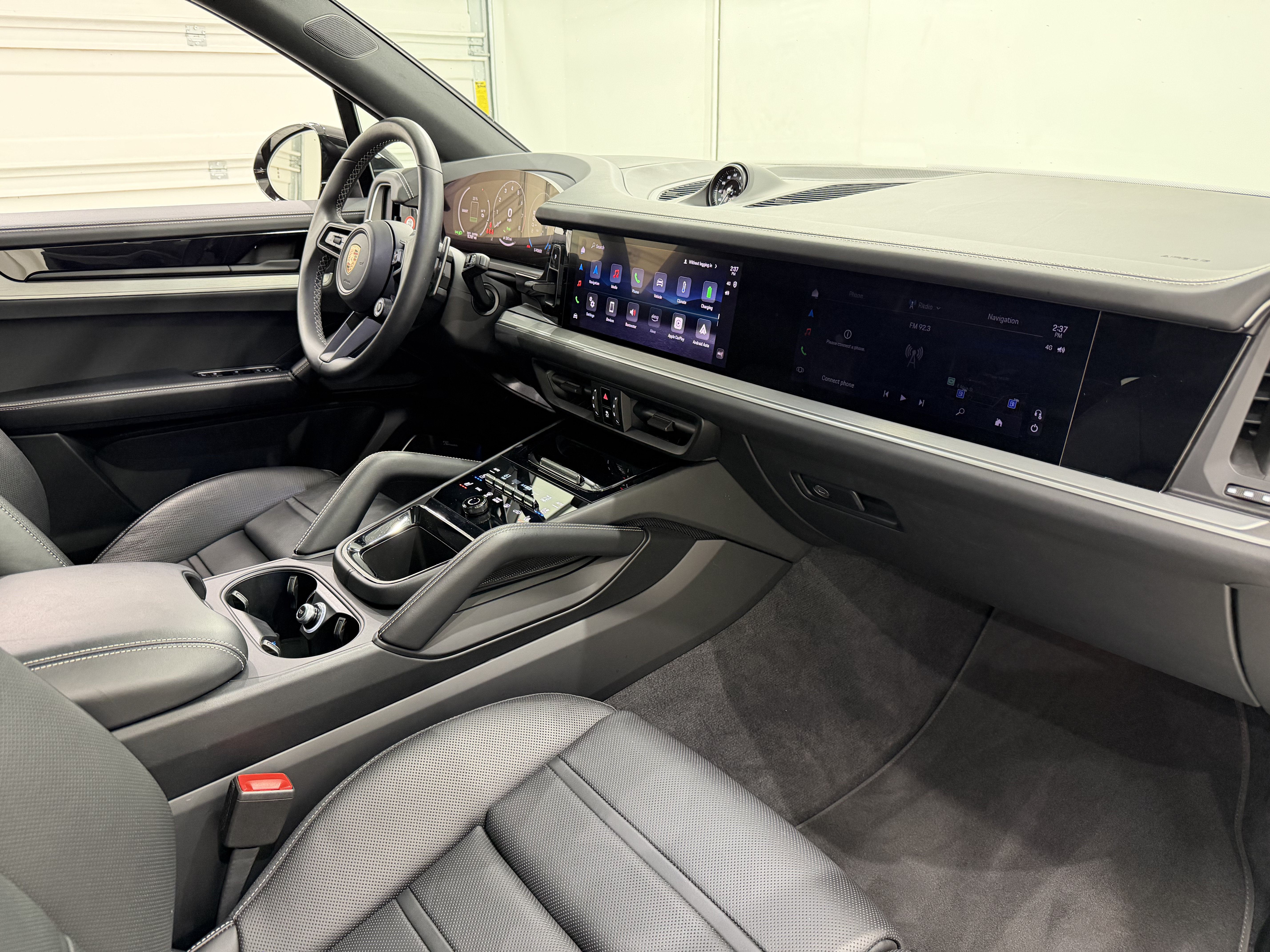 Certified 2026 Porsche Cayenne S AWD/4WD image 25