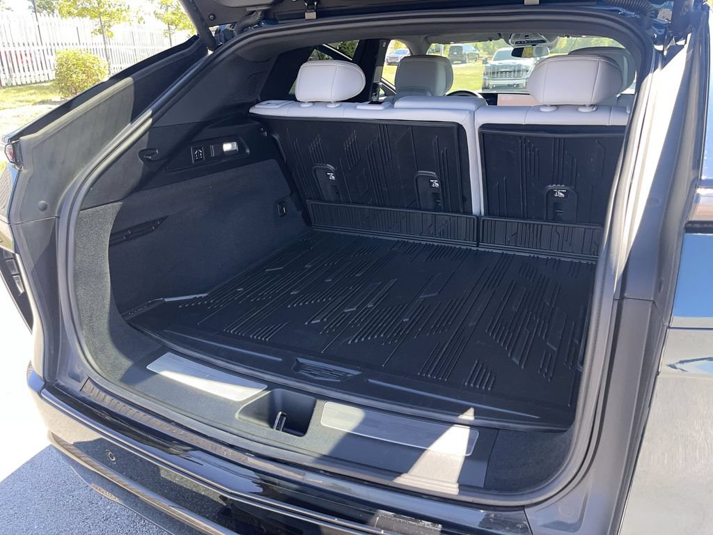 Certified 2024 Cadillac Lyriq Sport w/ LPO, Floor Liner Package AWD/4WD image 16