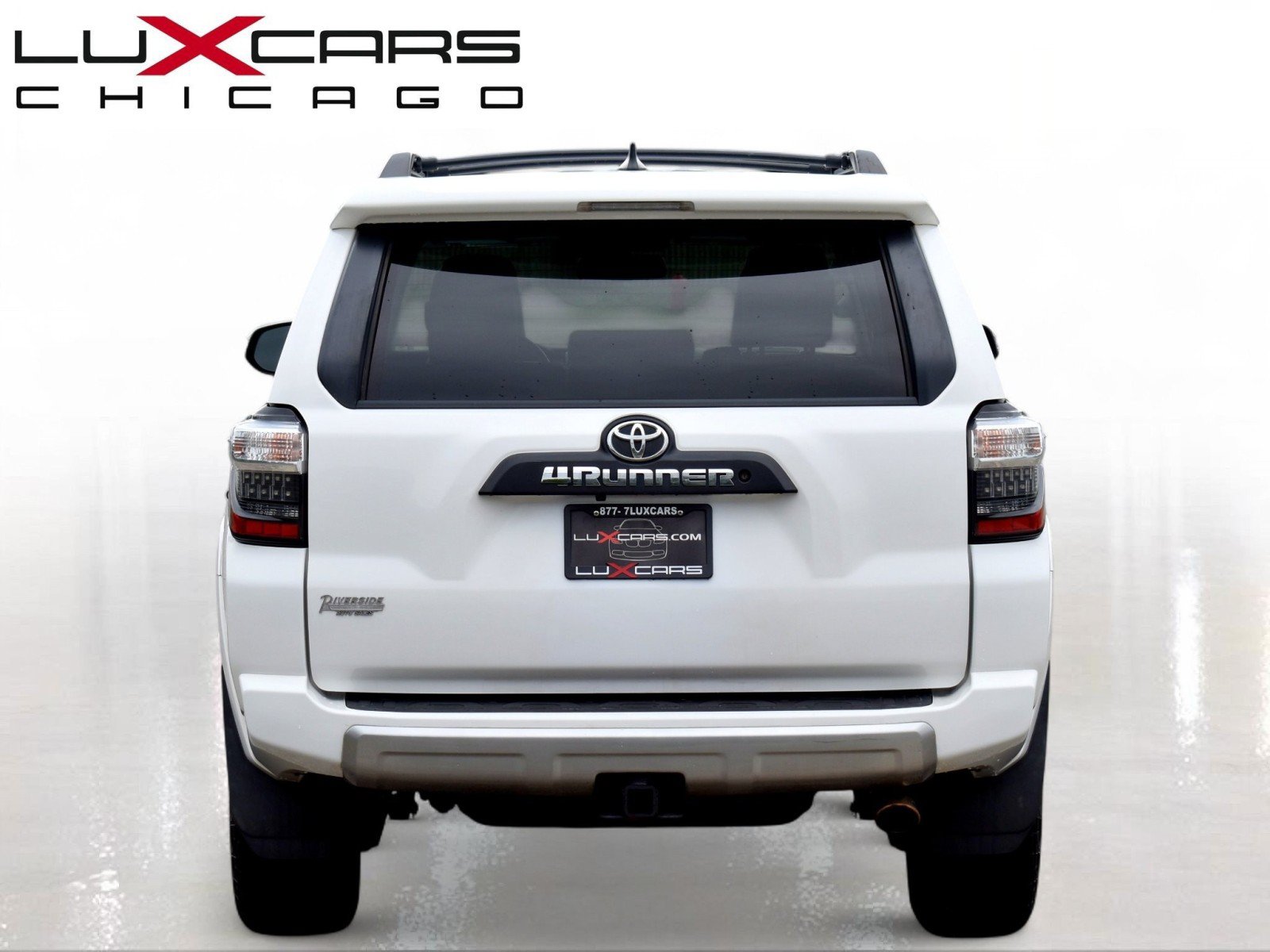 Used 2018 Toyota 4Runner TRD Off-Road Premium w/ Convenience Package AWD/4WD image 10