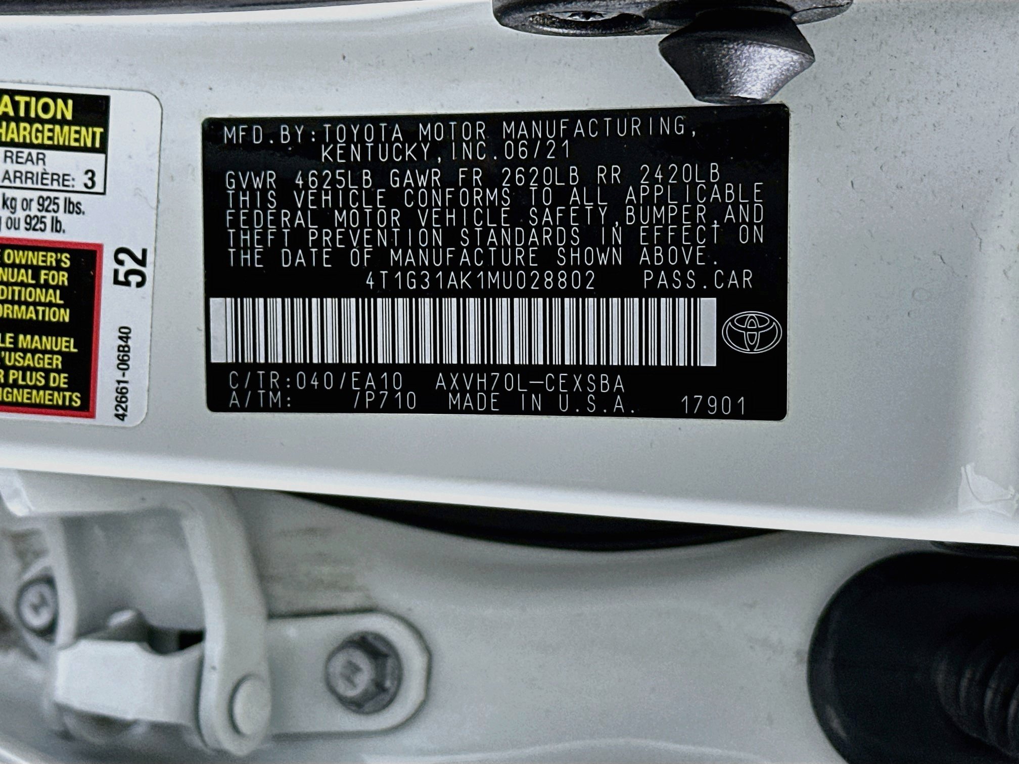 Used 2021 Toyota Camry SE w/ Cold Weather Package FWD image 12