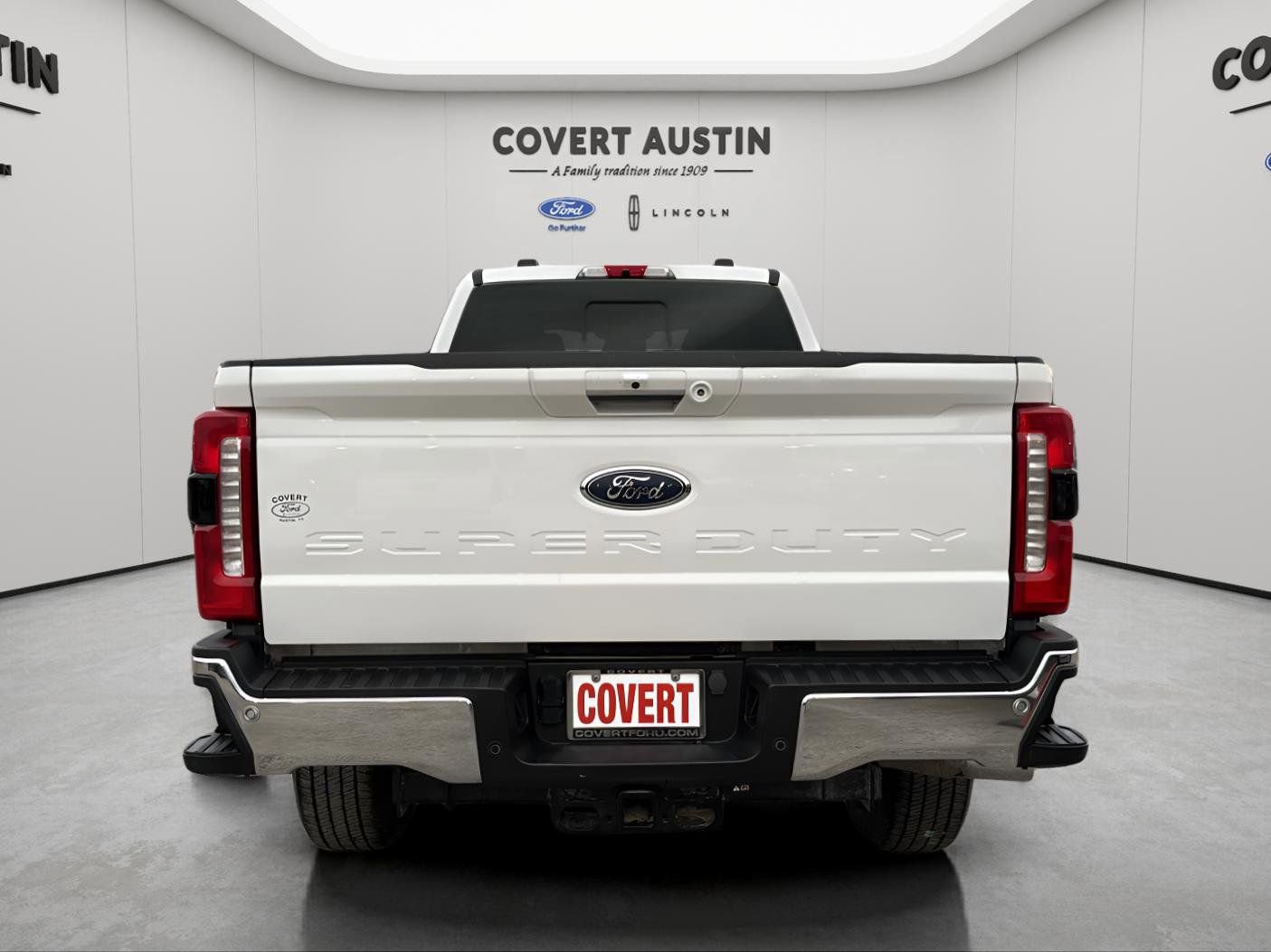 Used 2024 Ford F350 Lariat w/ Lariat Ultimate Package image 4