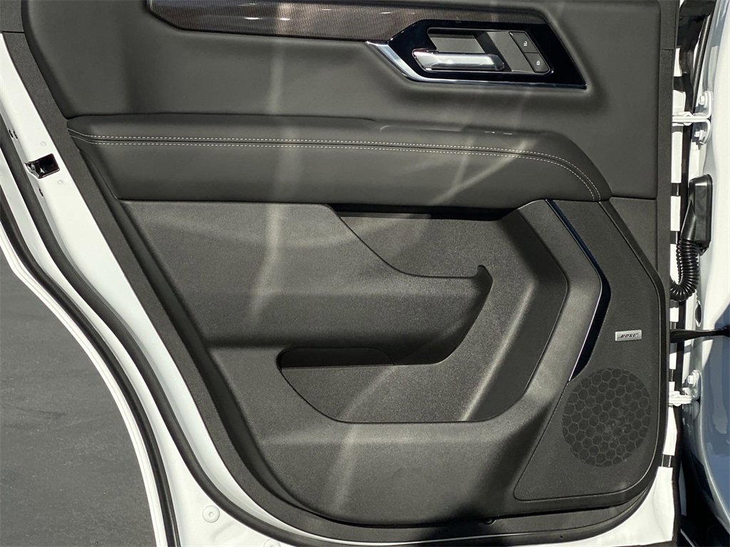 New 2026 GMC Yukon Elevation image 35