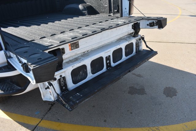 Used 2025 GMC Sierra 2500 AT4 AWD/4WD image 14