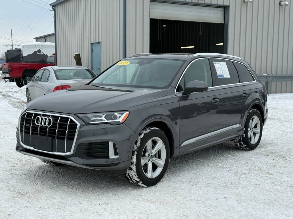 Used 2022 Audi Q7 2.0T Premium w/ Convenience Package image 3