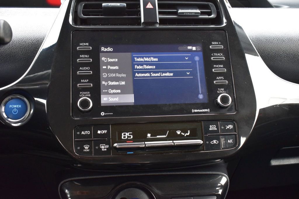 Used 2022 Toyota Prius LE image 33