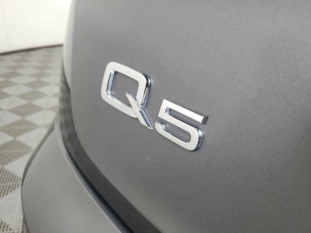Certified 2025 Audi Q5 2.0T Premium AWD/4WD image 8