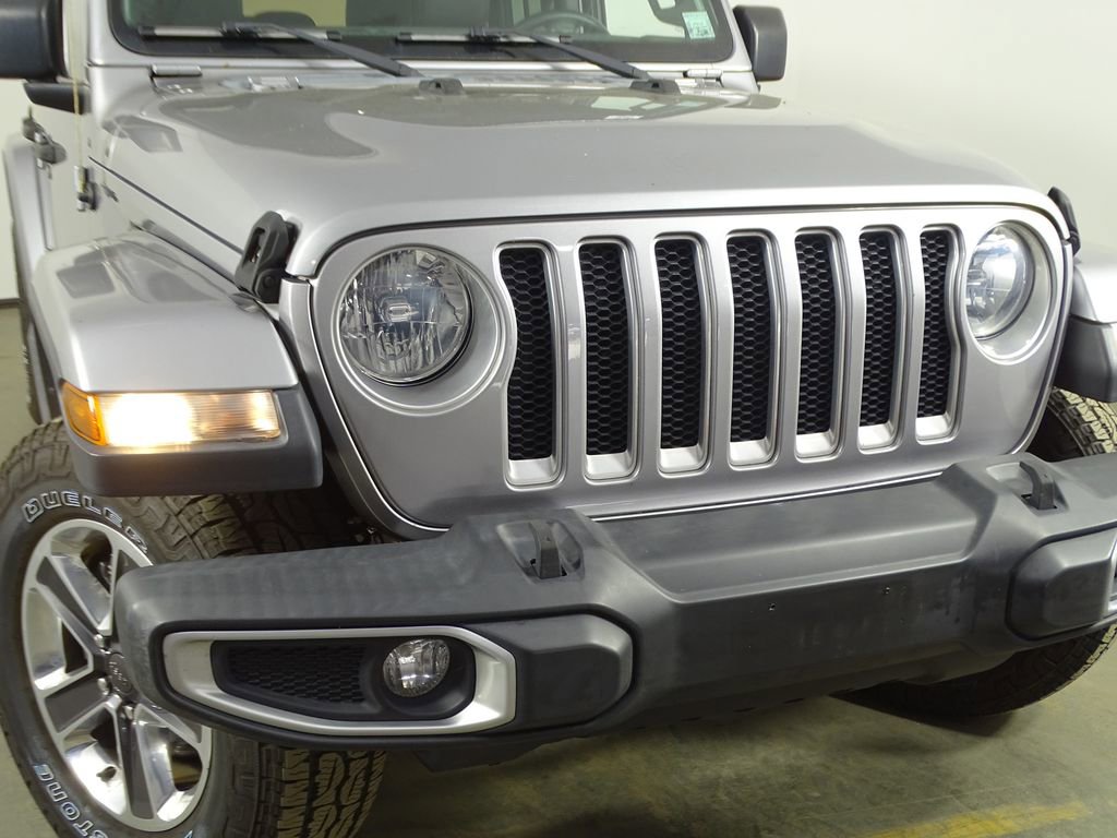 Used 2018 Jeep Wrangler Unlimited Sahara w/ Safety Group image 44