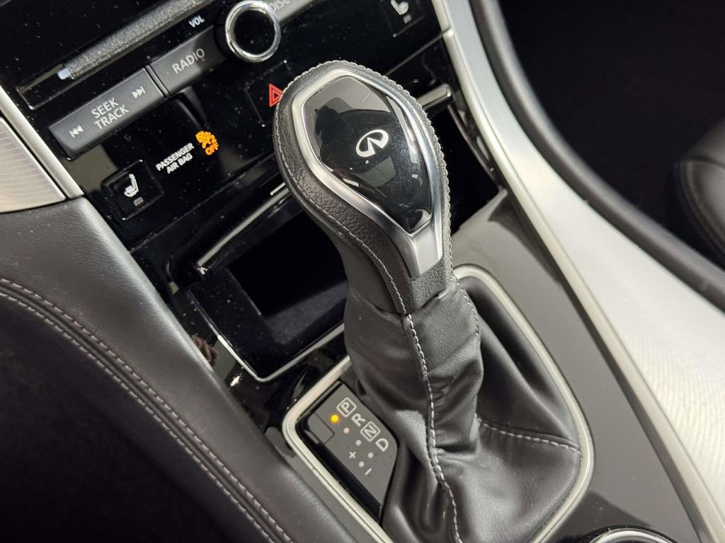 Used 2020 INFINITI Q50 Luxe w/ Essential Package (3.0T Luxe) AWD/4WD image 29
