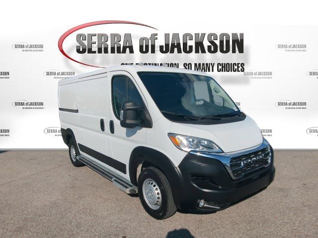 Used 2025 RAM ProMaster 2500 w/ U-Haul Equipment Group FWD image 2