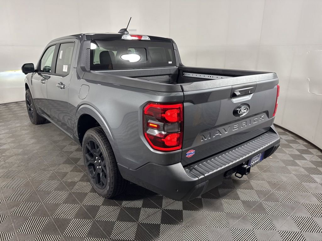 New 2025 Ford Maverick Lariat w/ Black Appearance Package image 8