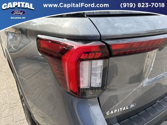 Certified 2025 Ford Explorer ST-Line w/ Premium Package AWD/4WD image 15