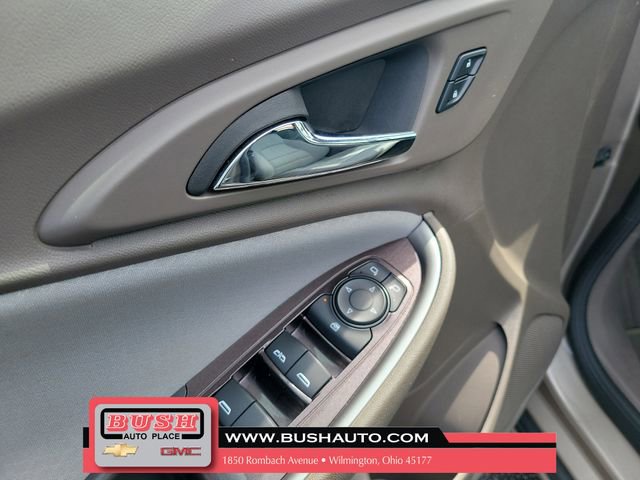 Used 2024 Chevrolet Malibu LT FWD image 21