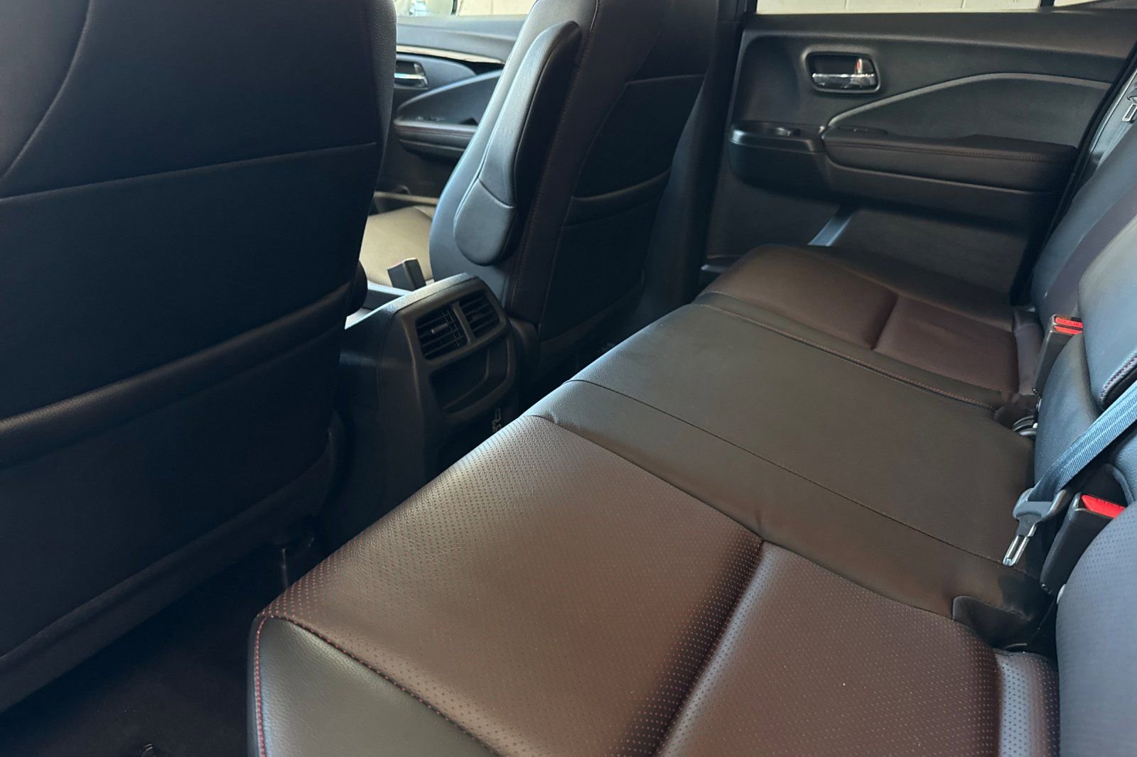 Used 2023 Honda Ridgeline Black Edition image 12