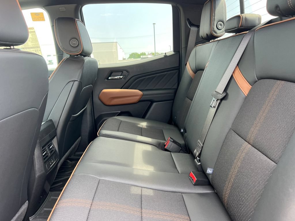 New 2026 GMC Canyon AT4 w/ Technology Plus Package AWD/4WD image 5