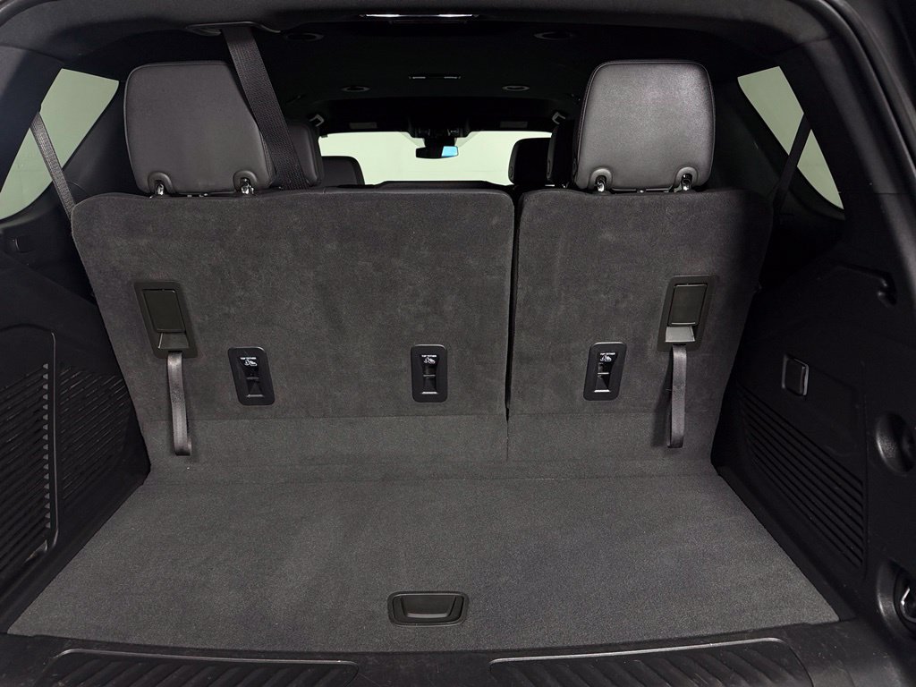 Used 2025 Chevrolet Tahoe LT AWD/4WD image 21
