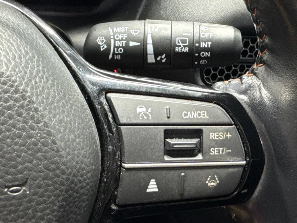 Used 2025 Honda HR-V Sport image 12