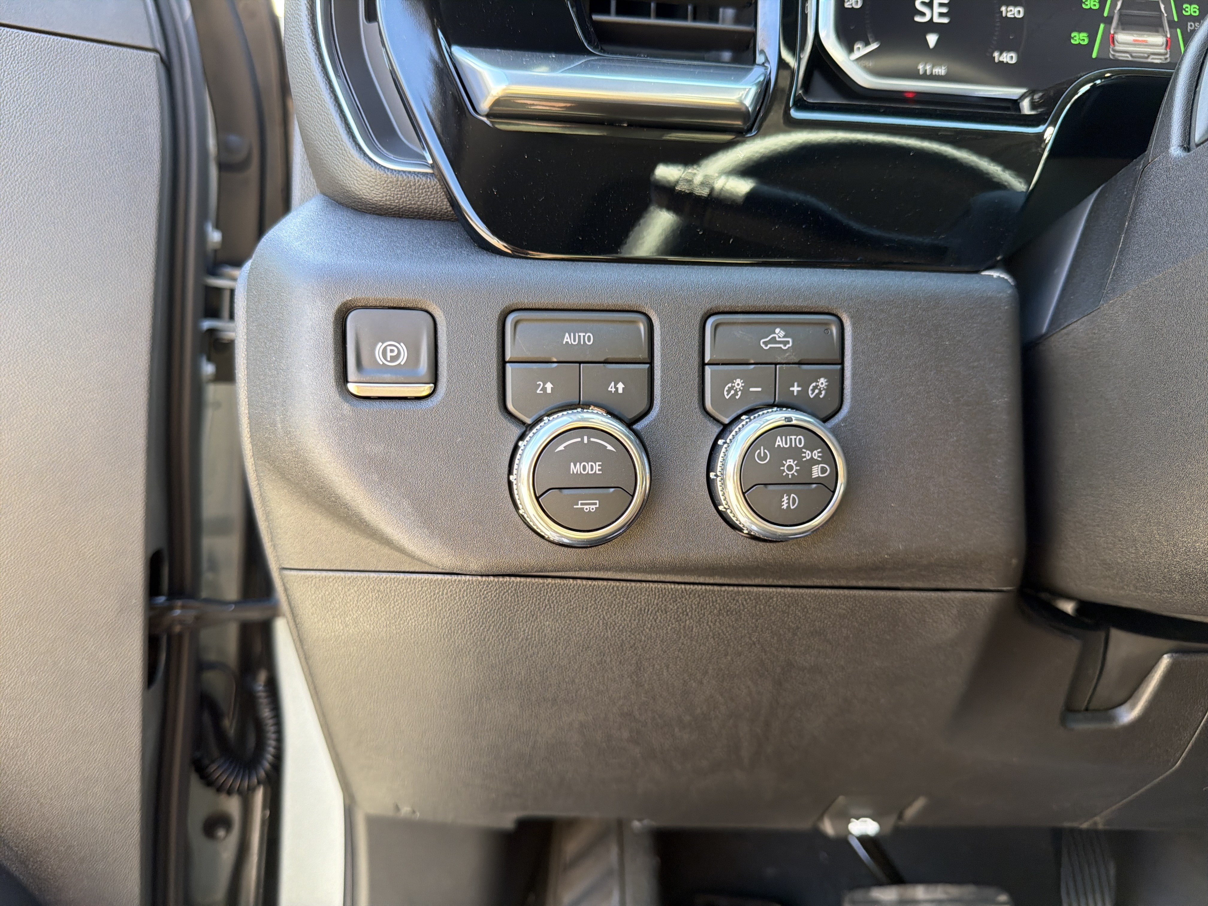 New 2026 GMC Sierra 1500 Elevation AWD/4WD image 33