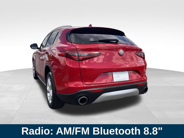 Used 2020 Alfa Romeo Stelvio RWD image 3
