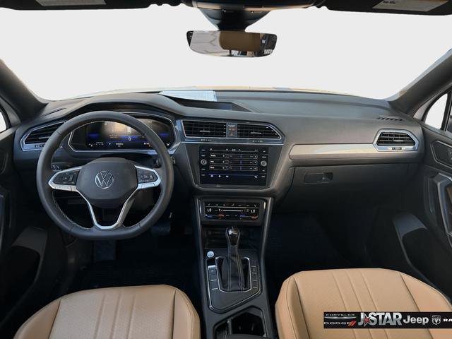 Used 2023 Volkswagen Tiguan SE image 10