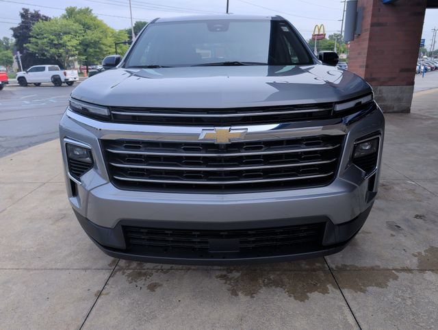 Used 2024 Chevrolet Traverse LT w/ LPO, Floor Liner Package AWD/4WD image 10