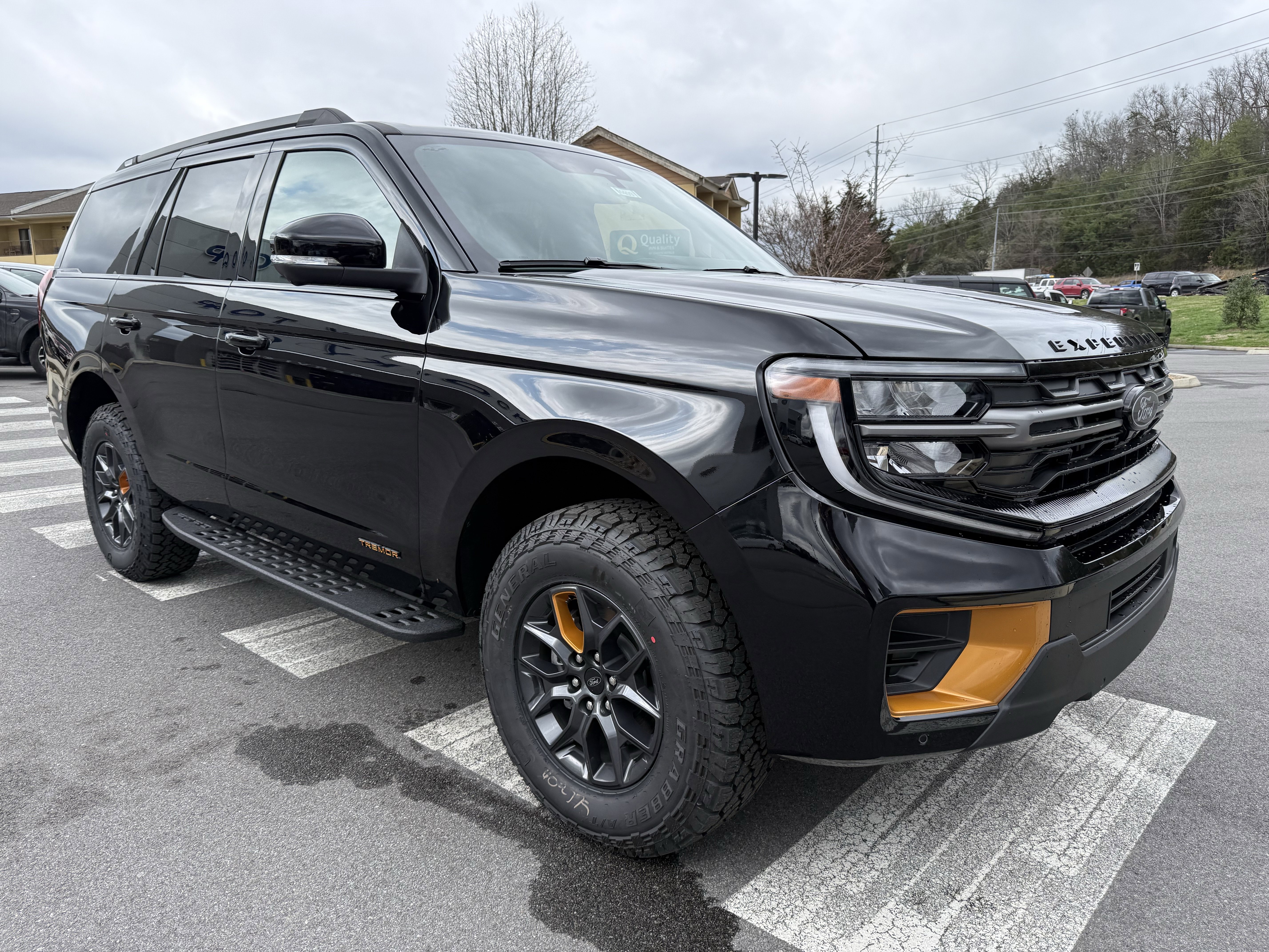 New 2026 Ford Expedition Tremor image 3