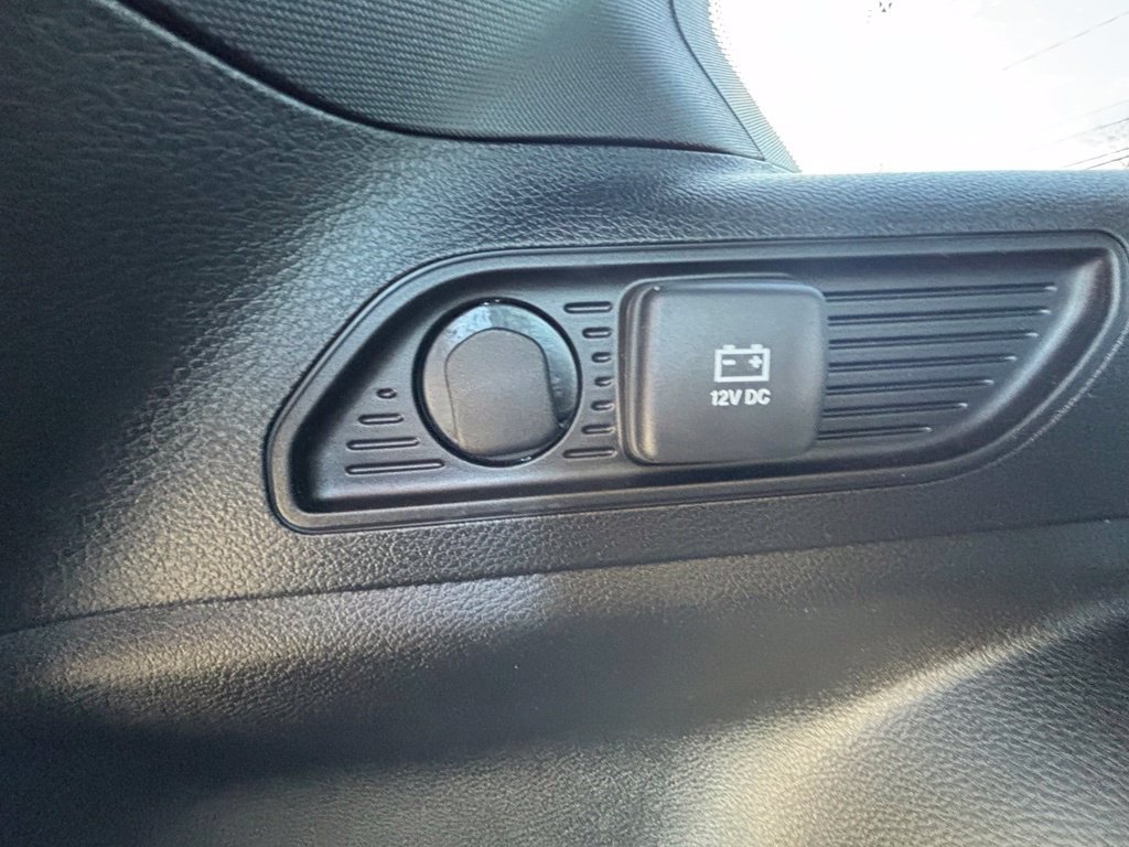 Used 2026 Jeep Grand Cherokee Altitude AWD/4WD image 48