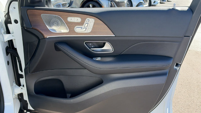 Certified 2025 Mercedes-Benz GLE 350 4MATIC image 10