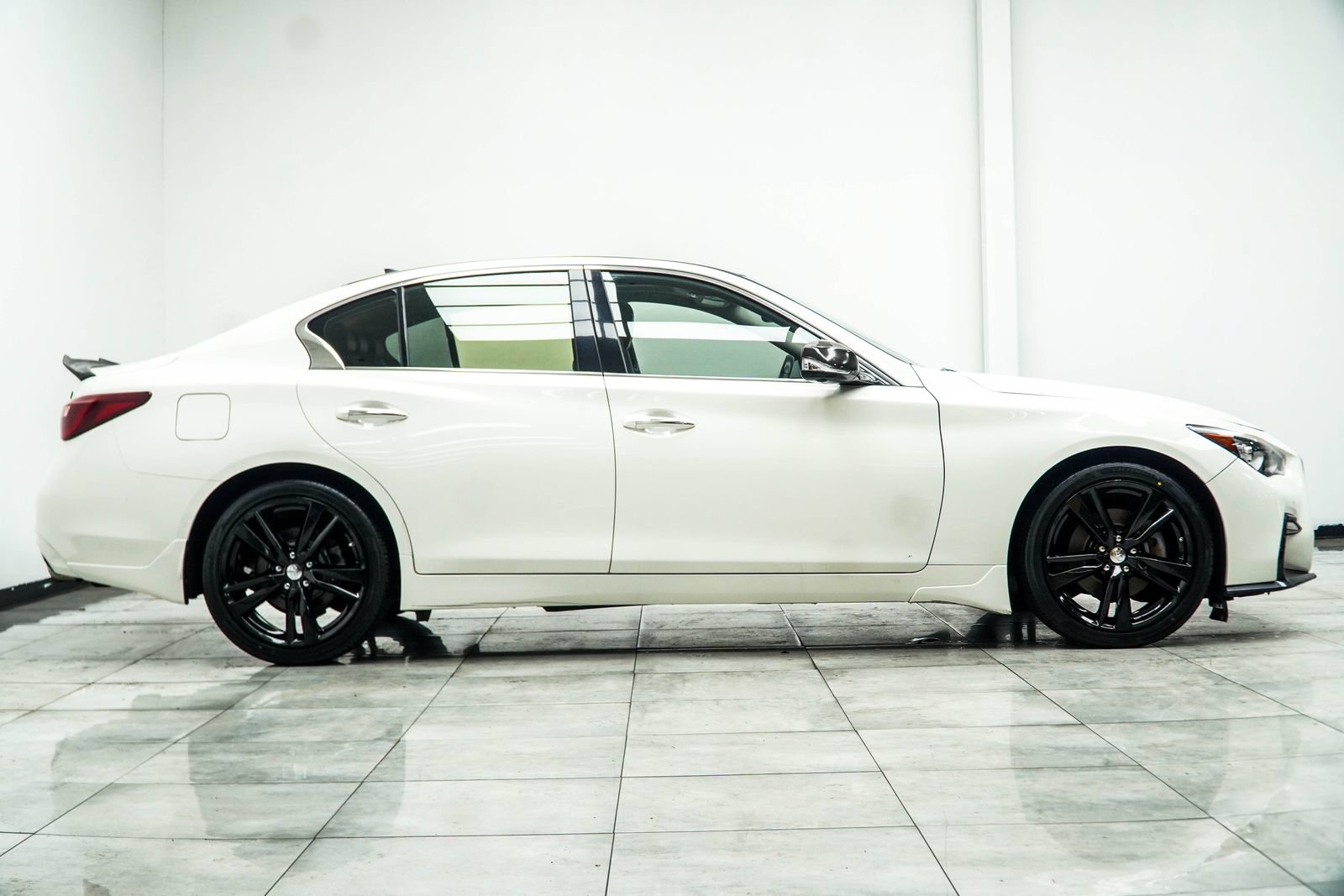 Used 2019 INFINITI Q50 Signature Edition AWD/4WD image 7