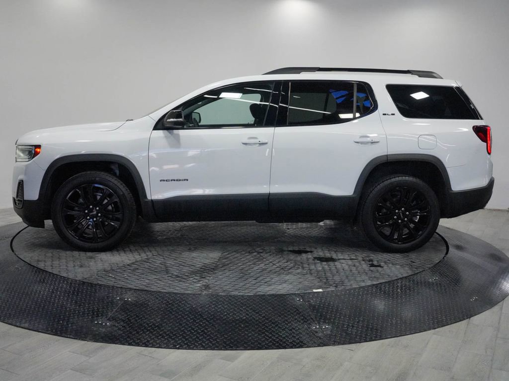 Used 2023 GMC Acadia SLE w/ Elevation Edition AWD/4WD image 4