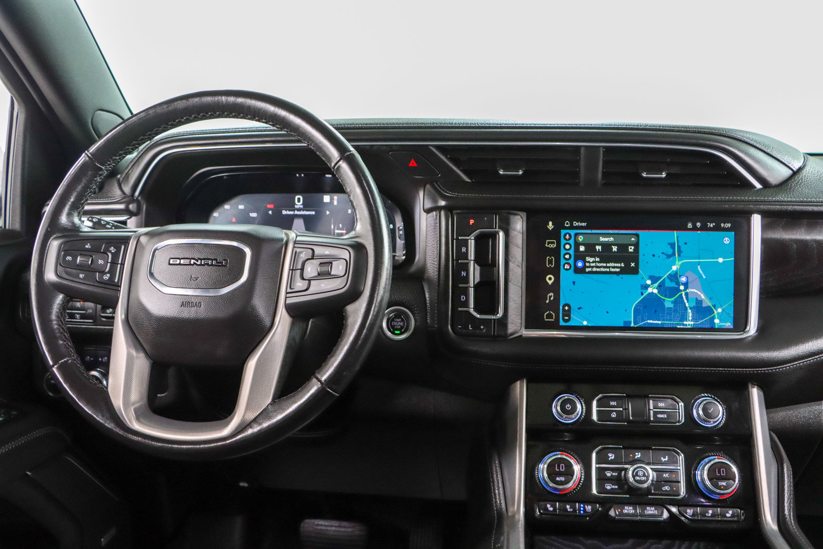 Used 2022 GMC Yukon Denali AWD/4WD image 18