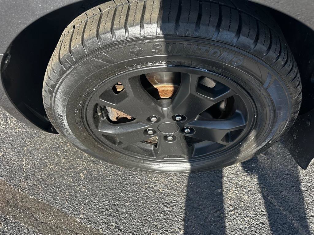 Used 2016 Ford Transit Connect Titanium FWD image 14