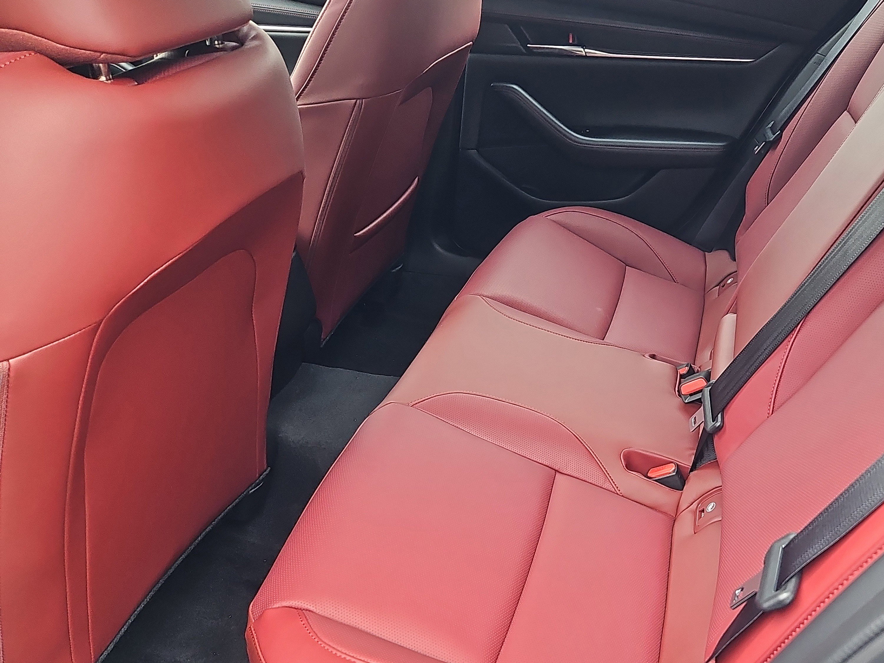 New 2026 MAZDA MAZDA3 Carbon image 18