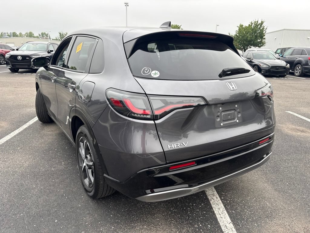 Used 2024 Honda HR-V EX-L image 10