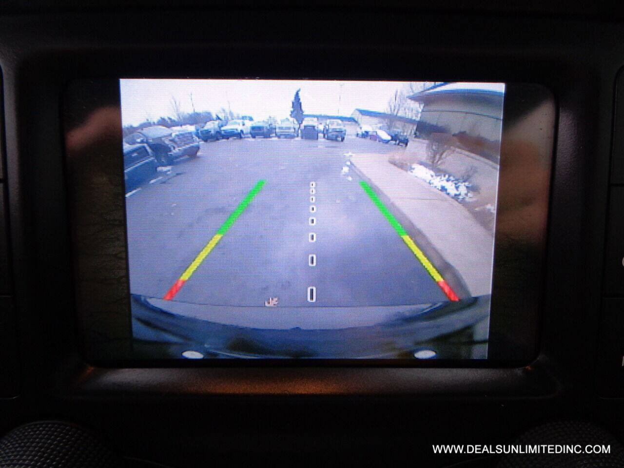 Used 2015 Jeep Renegade Latitude image 15