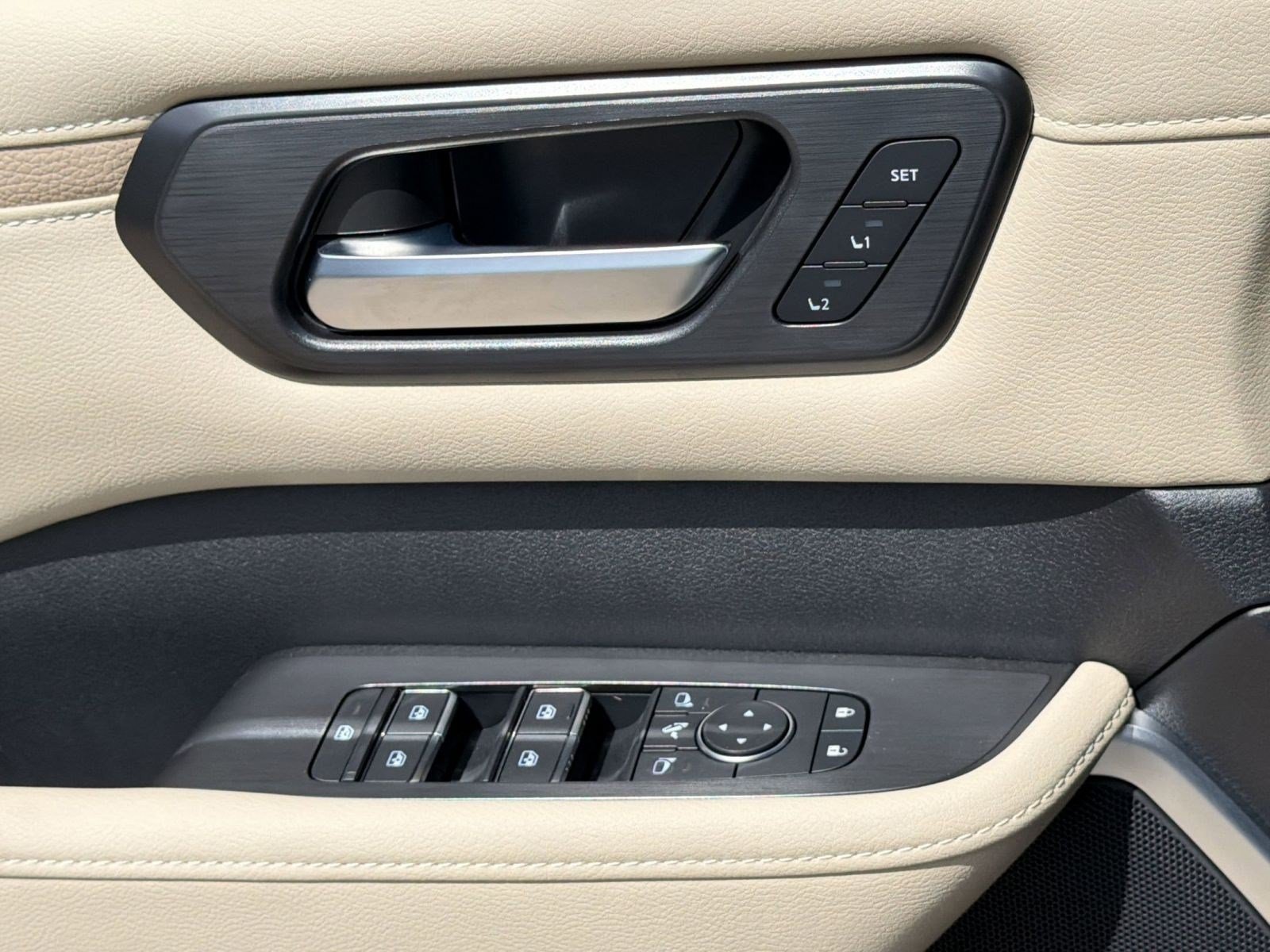 New 2026 Nissan Armada Platinum Reserve AWD/4WD image 13