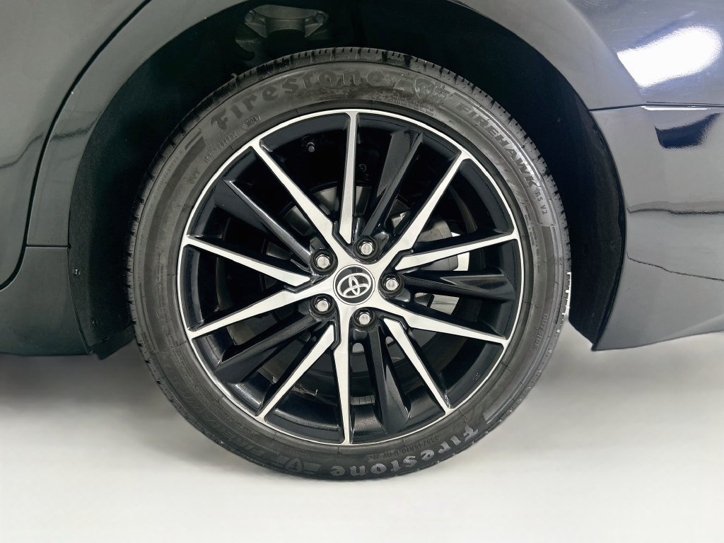 Used 2021 Toyota Camry SE w/ Carpet Mat Package (TMS) FWD image 29