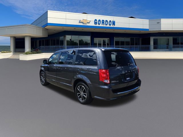 Used 2017 Dodge Grand Caravan GT FWD image 3