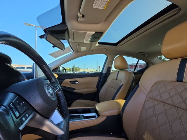 Used 2022 Nissan Sentra SV w/ SV Premium Package FWD image 7