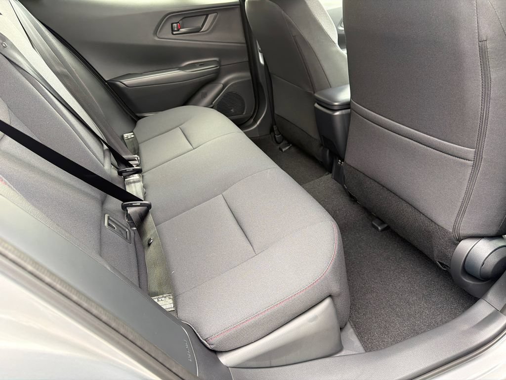 New 2026 Toyota Prius Plug-In Hybrid FWD image 15