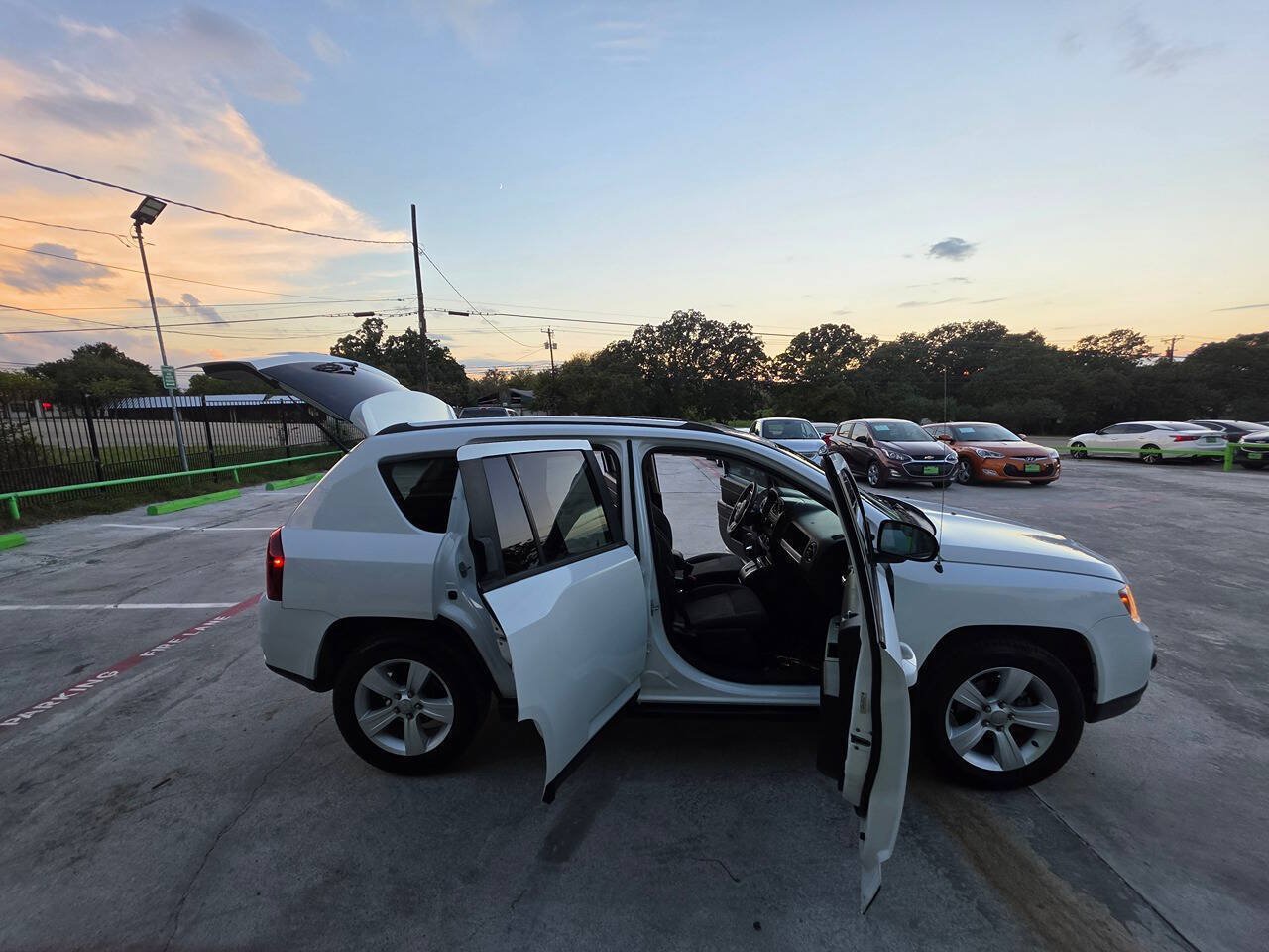 Used 2014 Jeep Compass Sport w/ Power Value Group AWD/4WD image 43