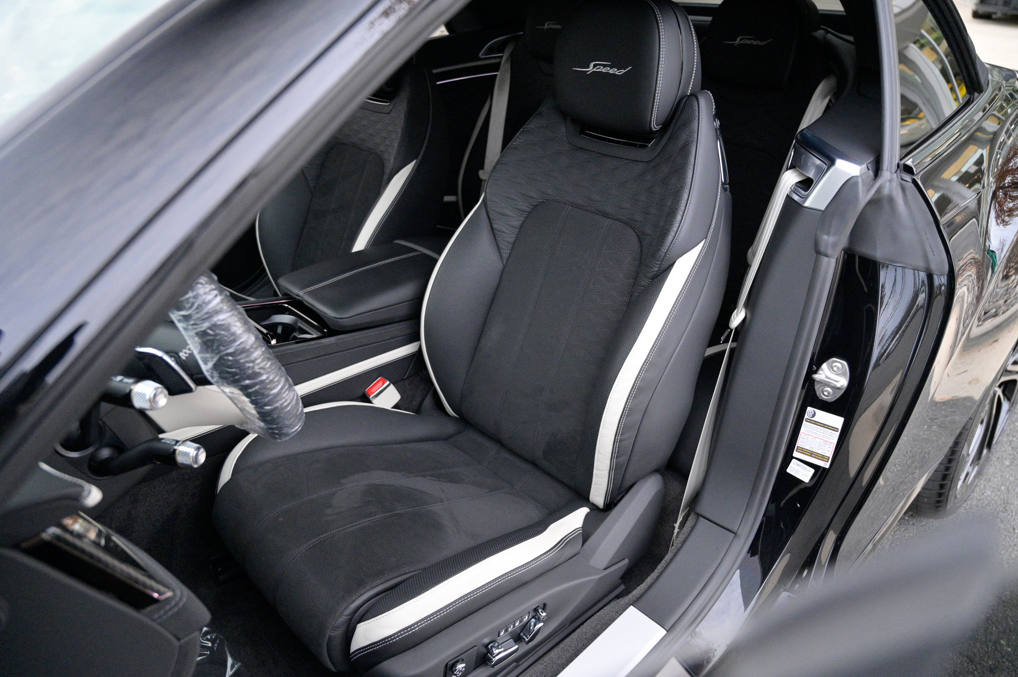 Used 2025 Bentley Continental GT Speed image 22