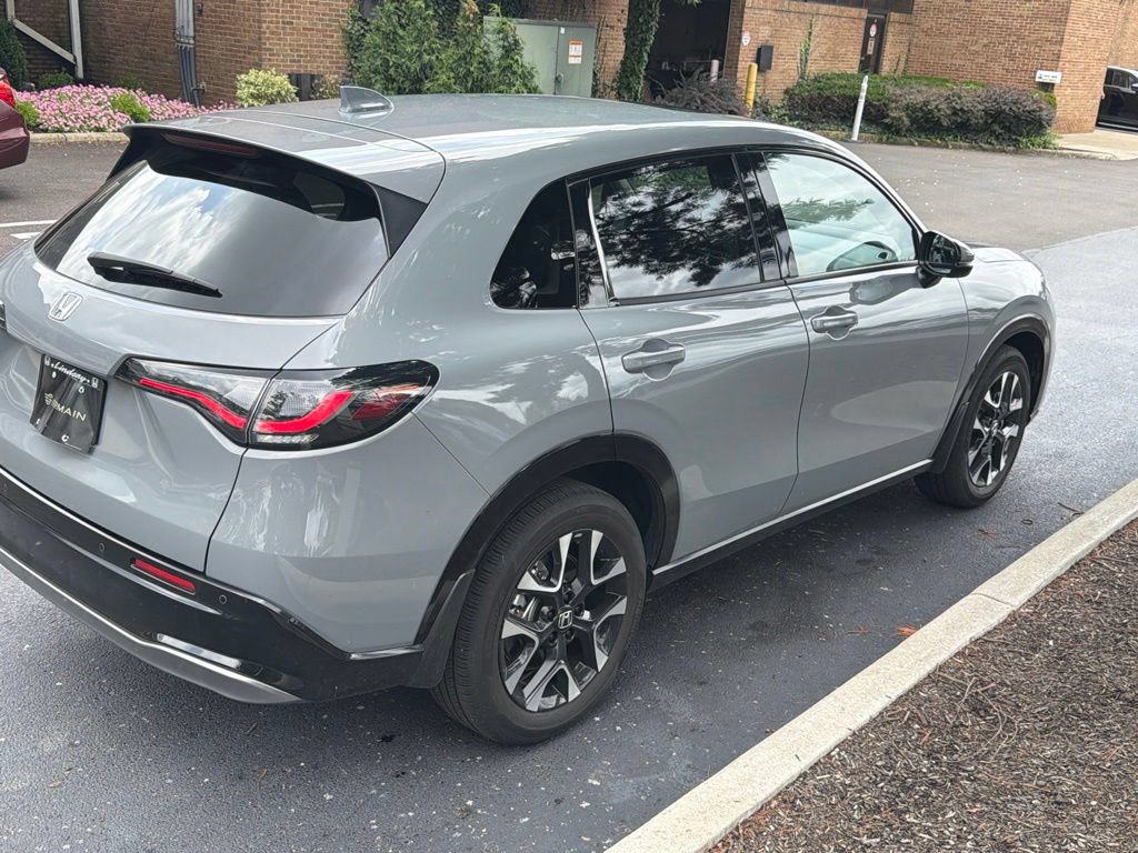 Used 2026 Honda HR-V EX-L image 7