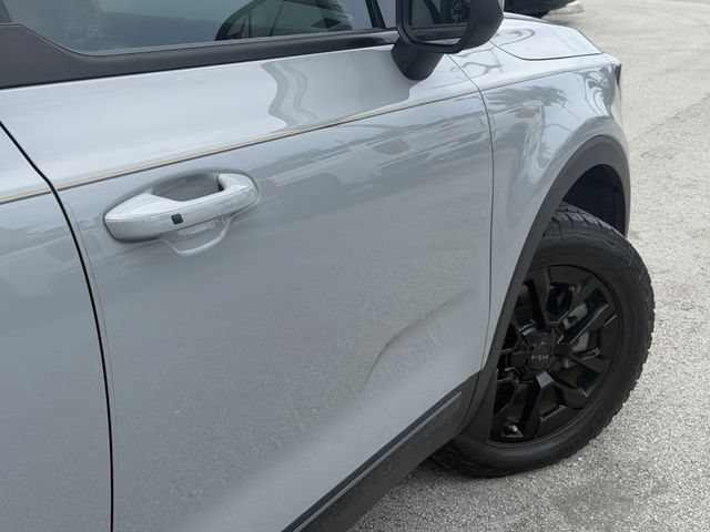 Used 2025 Kia Telluride AWD image 9