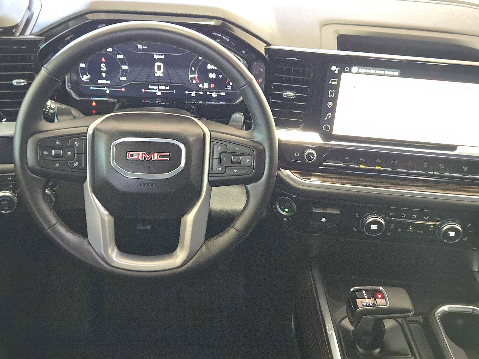 Certified 2025 GMC Sierra 1500 Elevation w/ Elevation Premium Package image 26