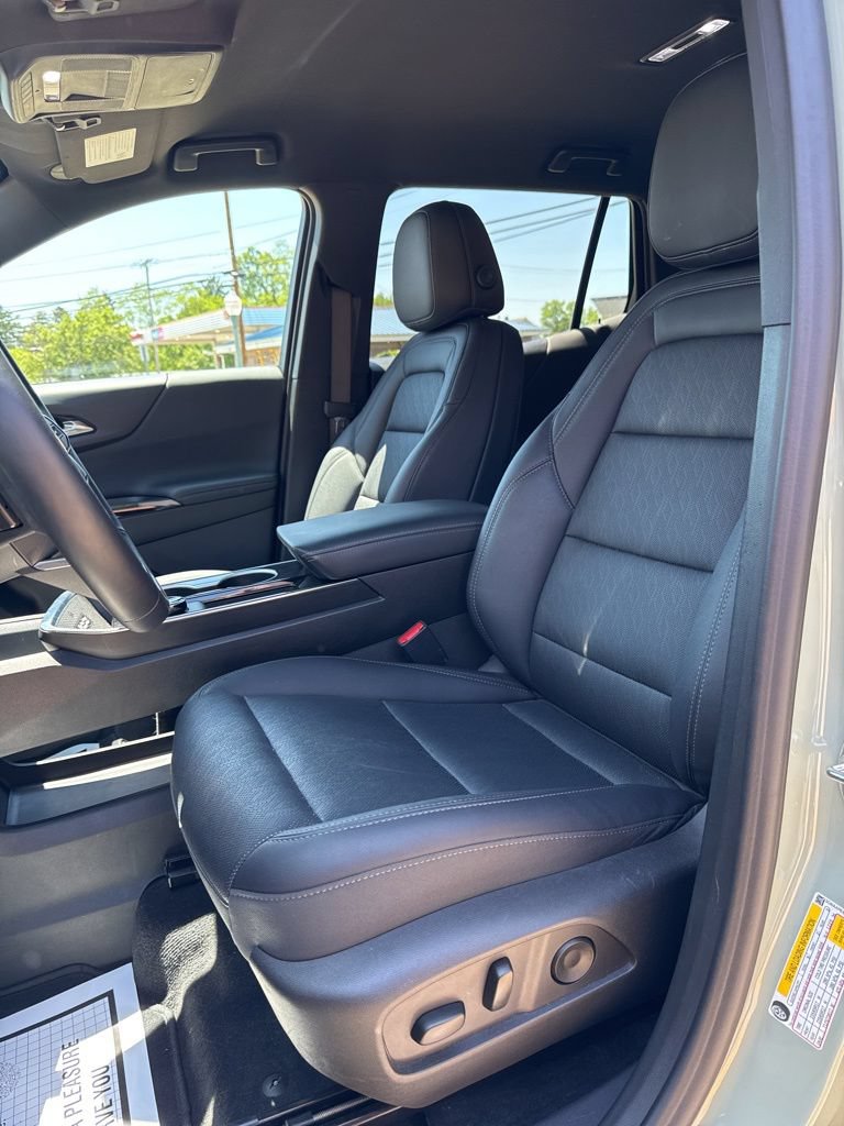 Used 2026 Chevrolet Equinox LT w/ Convenience Package II AWD/4WD image 27